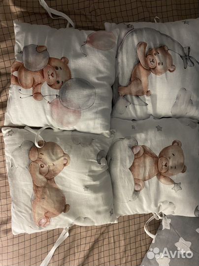 Бортики подушки в кроватку