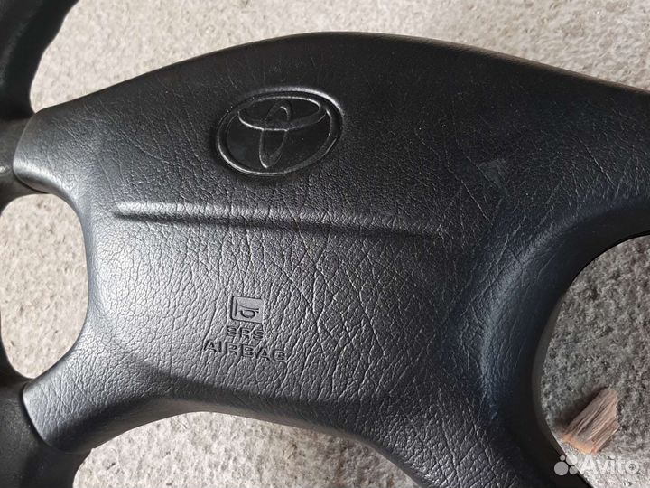 Toyota avensis т220 руль srs