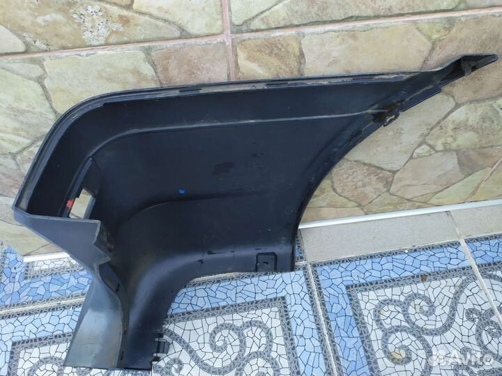 Угол заднего бампера Mercedes Benz Vito W 639