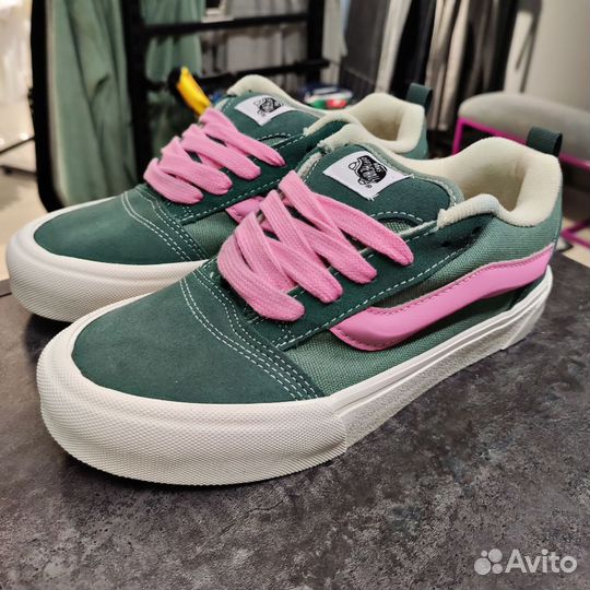 Кроссовки vans knu skool