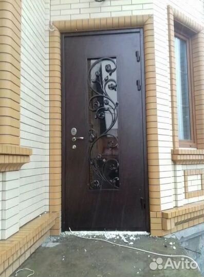 Двери входные