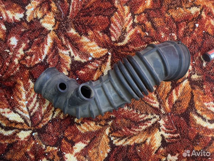 Патрубок воздушного фильтра