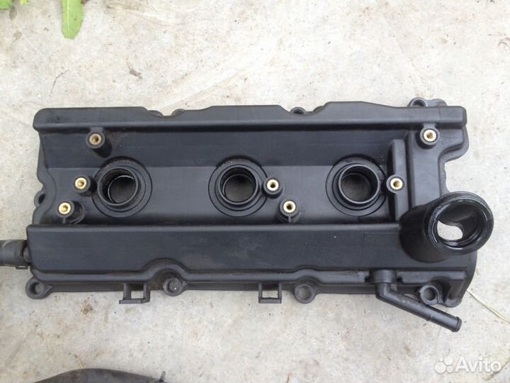 Крышка клапанная VQ35DE Infiniti Nissan VQ35