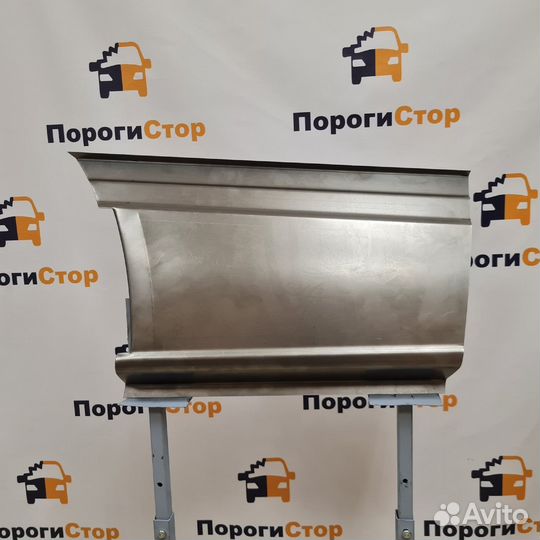 Пенка пассажирской двери VW Crafter maxi