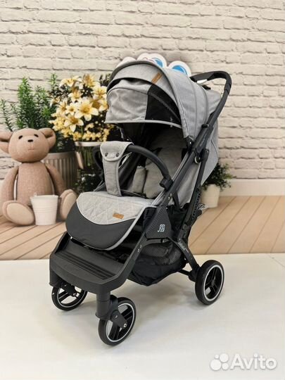 Складная прогулочная коляска