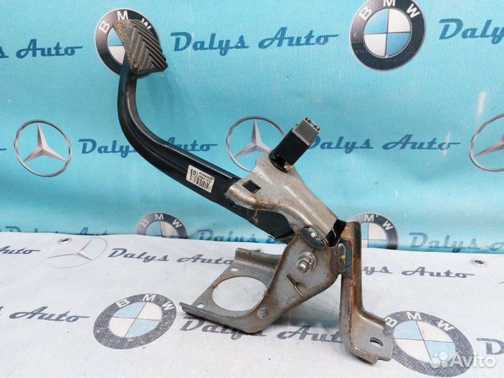 Педаль тормоза Kia Rio sedan - 4DR 5P 1600 CC