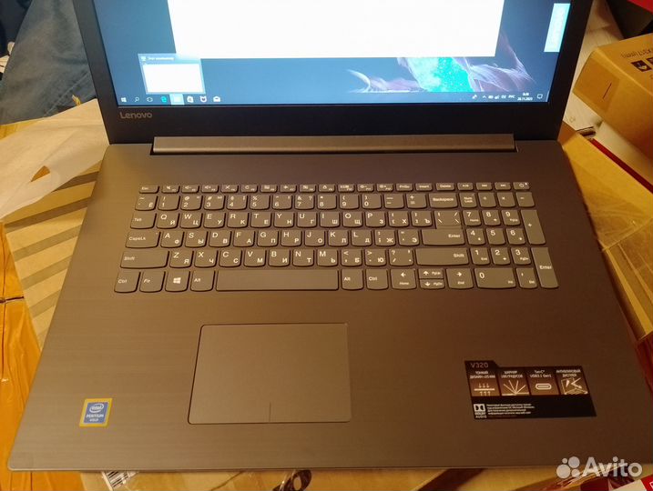 Ноутбук Lenovo V320-17IKB