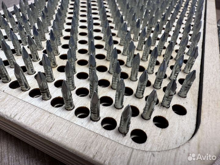 Доска с гвоздями Садху