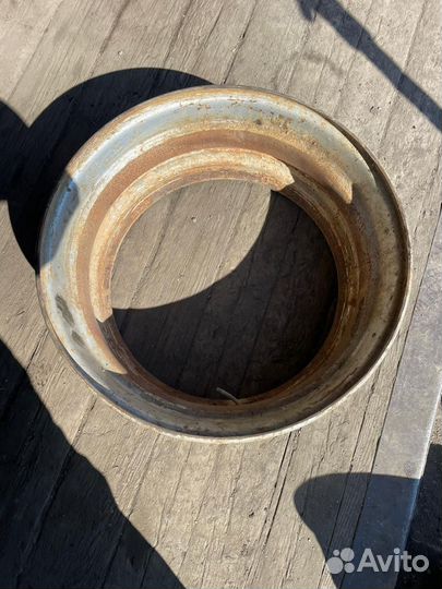 Грузовой диск под клин 22.5/8.25