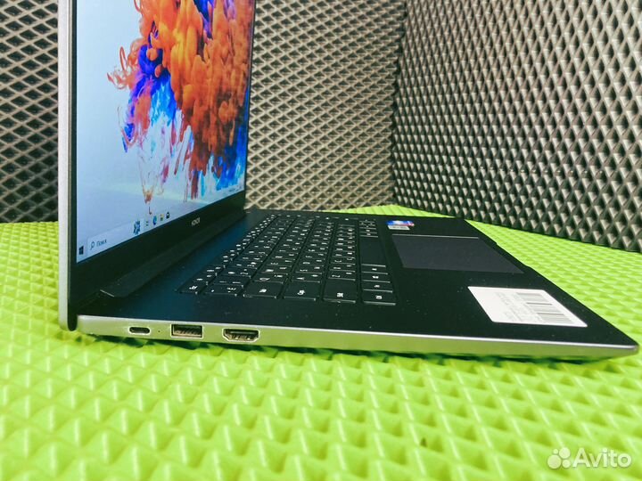 Ноутбук Honor i5 512gb