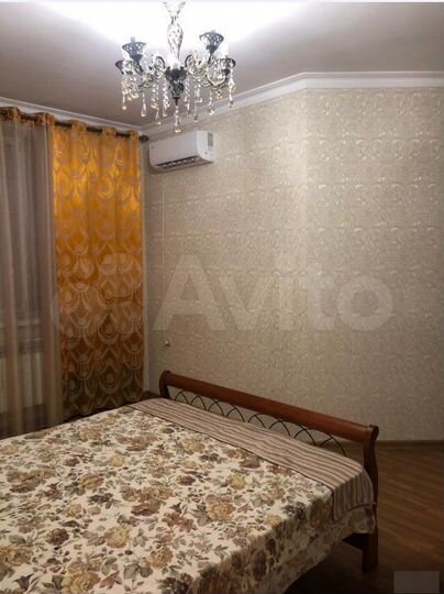 2-к. квартира, 76 м², 2/4 эт.