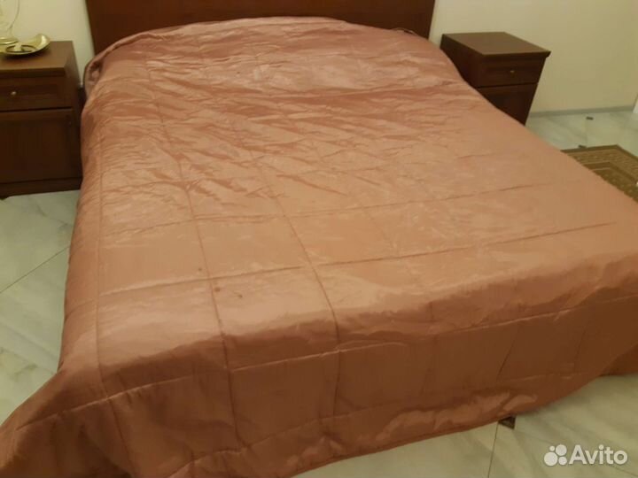 Покрывало на кровать стеганое