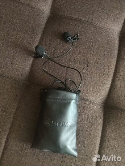 Петличный микрофон boya
