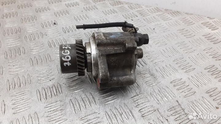 Насос вакуумный Toyota Hilux Pick Up