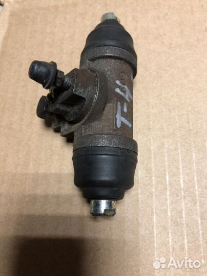 Тормозной цилиндр задний Фольксваген Т4