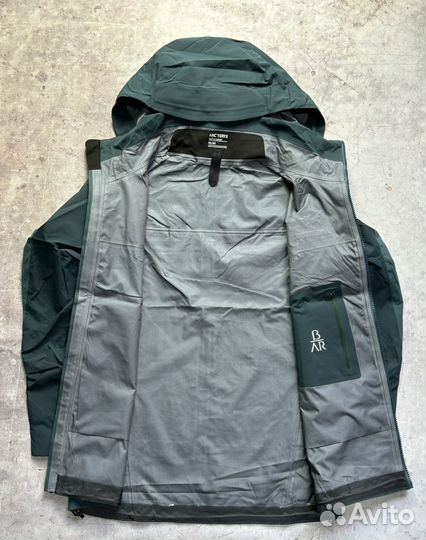 Ветровка Arc'teryx Beta AR navy