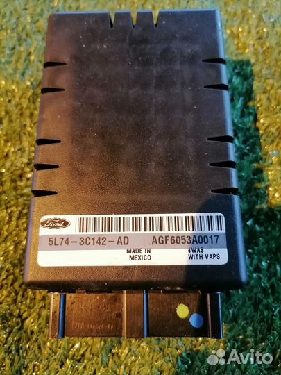 Блок управления пневмоподвеской 5L74-3C142-AD Linc