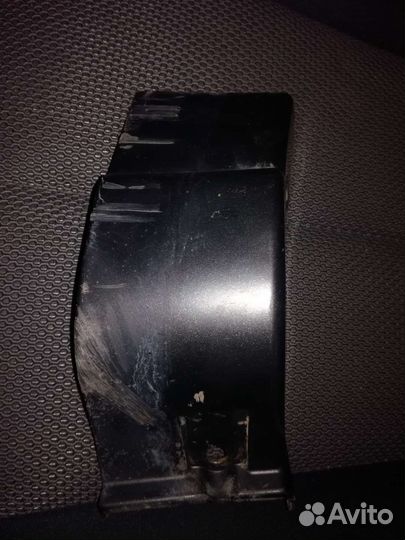 Молдинг переднего правого крыла hyundai santa fe 2