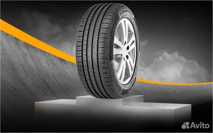 Continental ContiPremiumContact 5 215/55 R17 94V