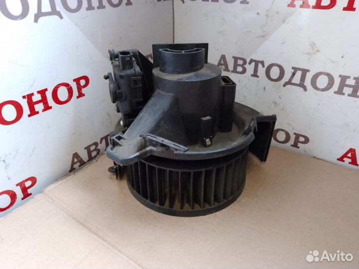 Моторчик печки Opel Zafira A 1.8 2001