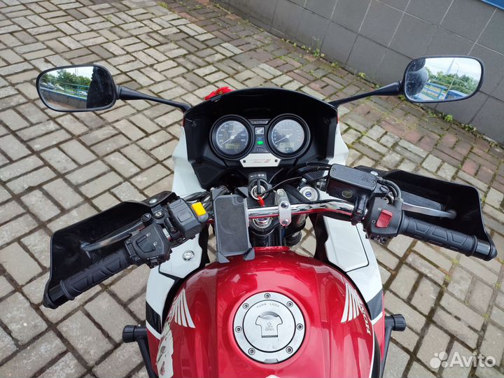 Honda cb400sf boldor