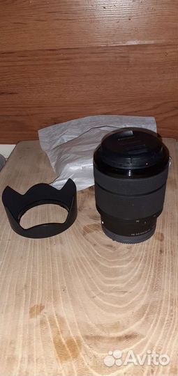 Sony 28-70