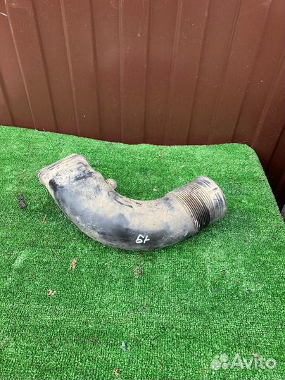 Патрубок воздушного фильтра Audi 100