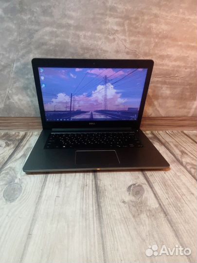 Стильный Ультрабук Dell / Grарhics 620 / i3 / SSD