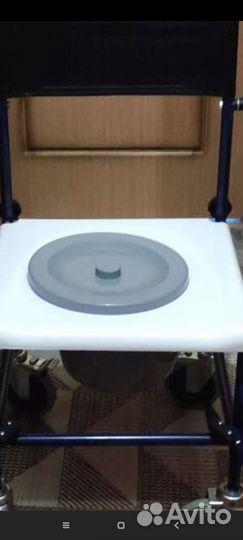 Кресло коляска туалет