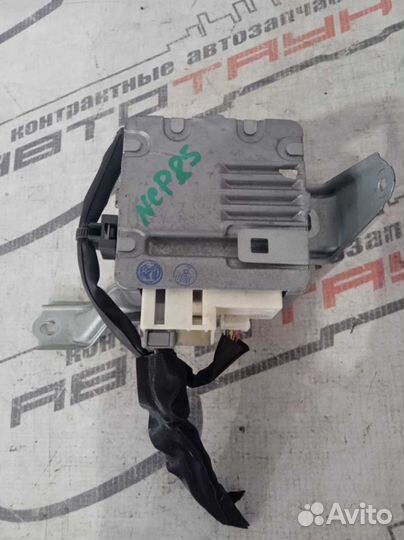 Блок управления рулевой рейкой toyota sienta NCP85