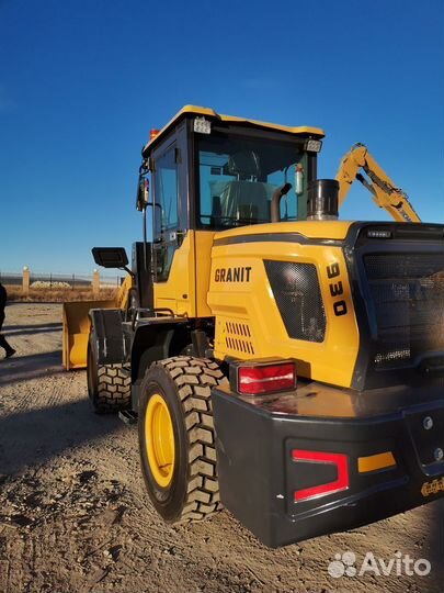 Фронтальный погрузчик Granit 930, 2022