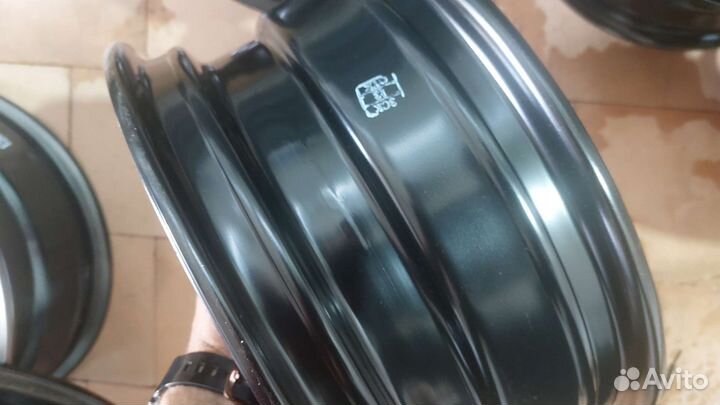 Диски р15 Ларгус, Веста