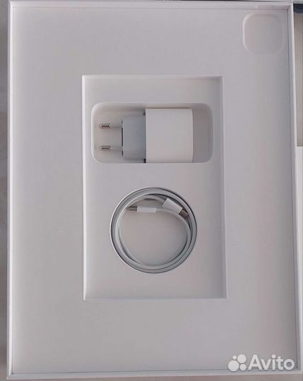 iPad pro 12 9 2020 (4 поколение)