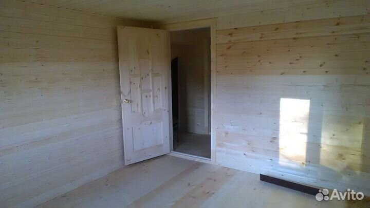 Бригада строителей