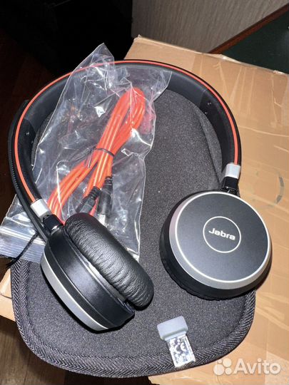 Гарнитура Jabra evolve 65