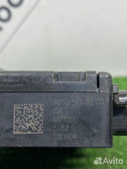 Блок предохранителей передний Mercedes-Benz