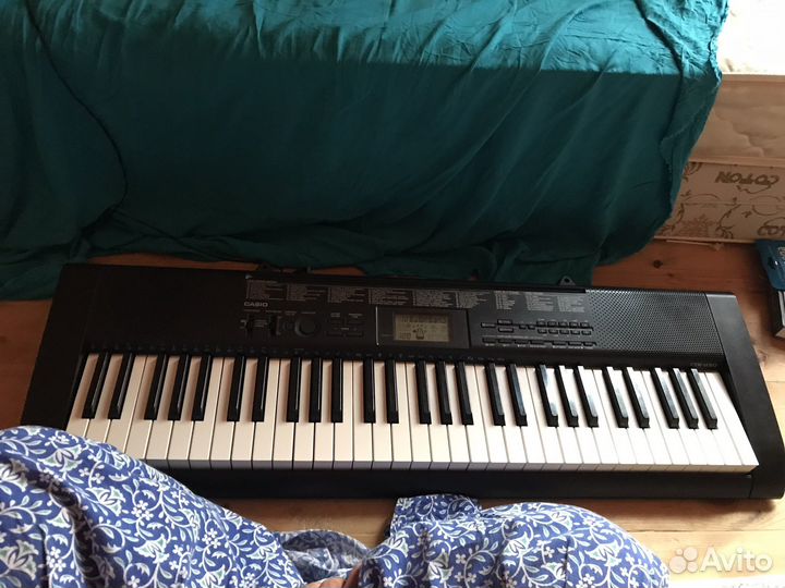 Синтезатор casio
