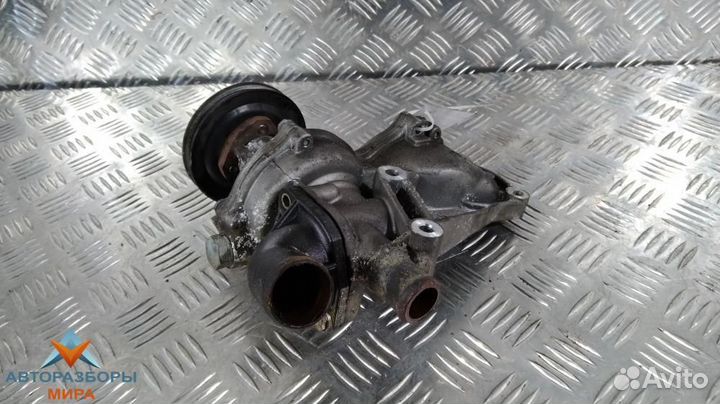 Помпа Volkswagen Passat B5 1997 050121013A