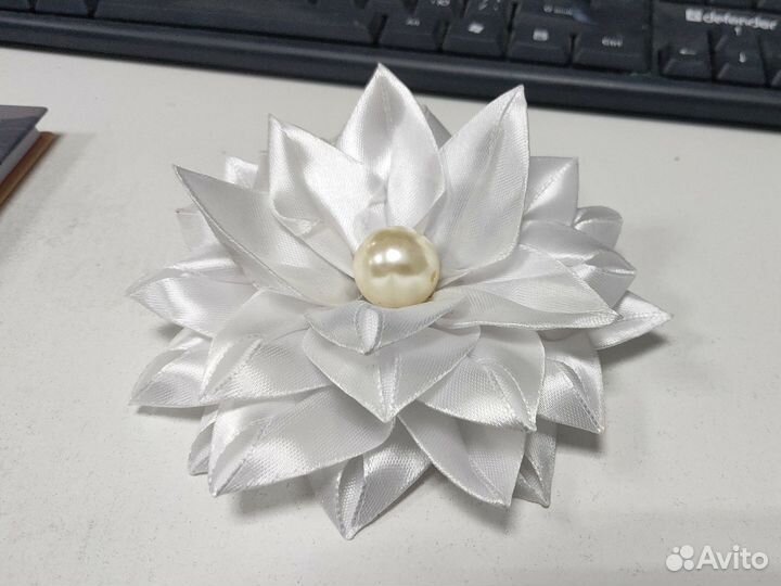 Резинка для волос канзаши