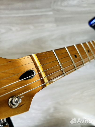 Fender Squier Stratocaster 50th Anniversary