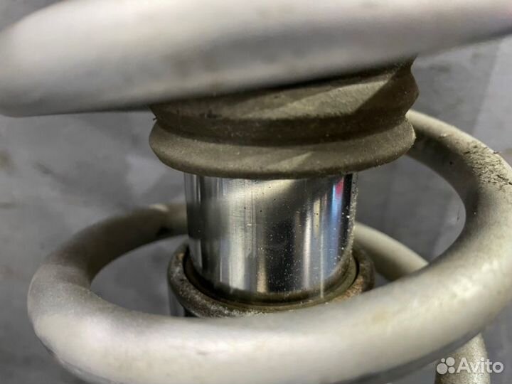 Стойки комплект Volkswagen Golf 6