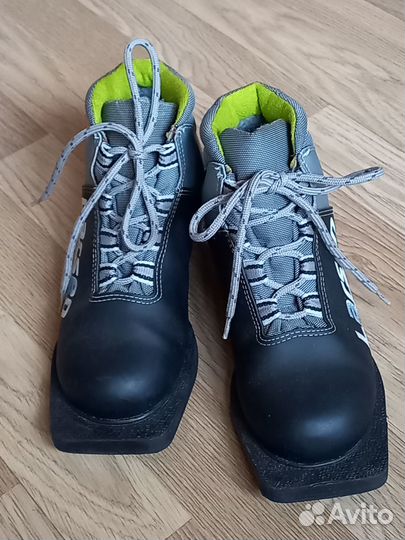 Лыжные ботинки Larsen