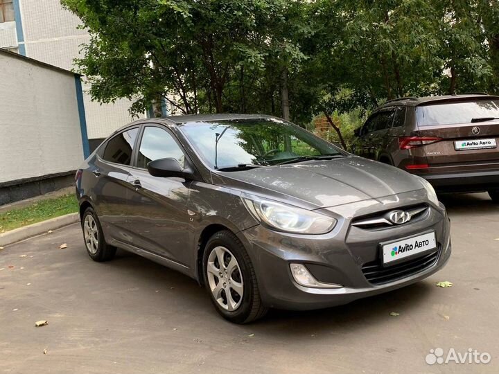 Hyundai Solaris 1.6 AT, 2011, 158 500 км