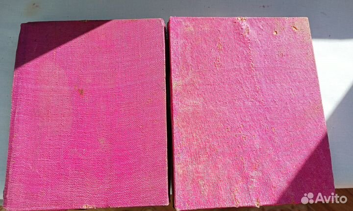 Старинные иконы, киоты, венчальная пара, оклад