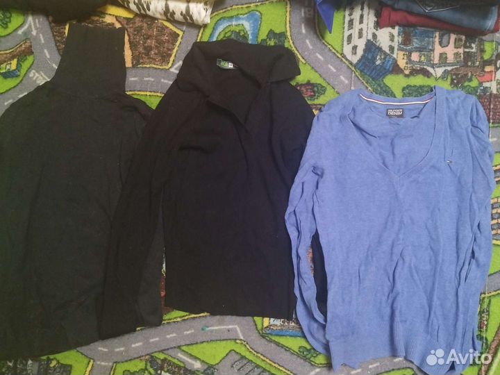 Два больших пакета фирменной одежды 42 -44