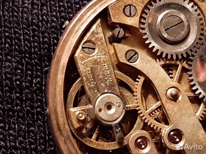 Часы женские карманные на цепочке