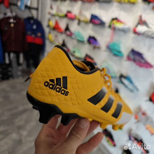 Детские футбольные бутсы Adidas(38,40)