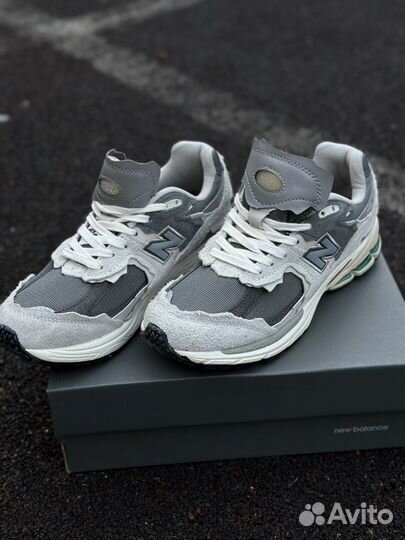 Кроссовки New Balance 2002R Protection Pack