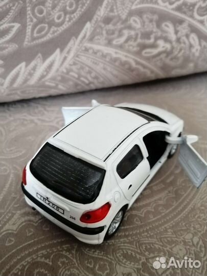 Модель автомобиля