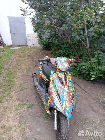 Продам скутер идеал
